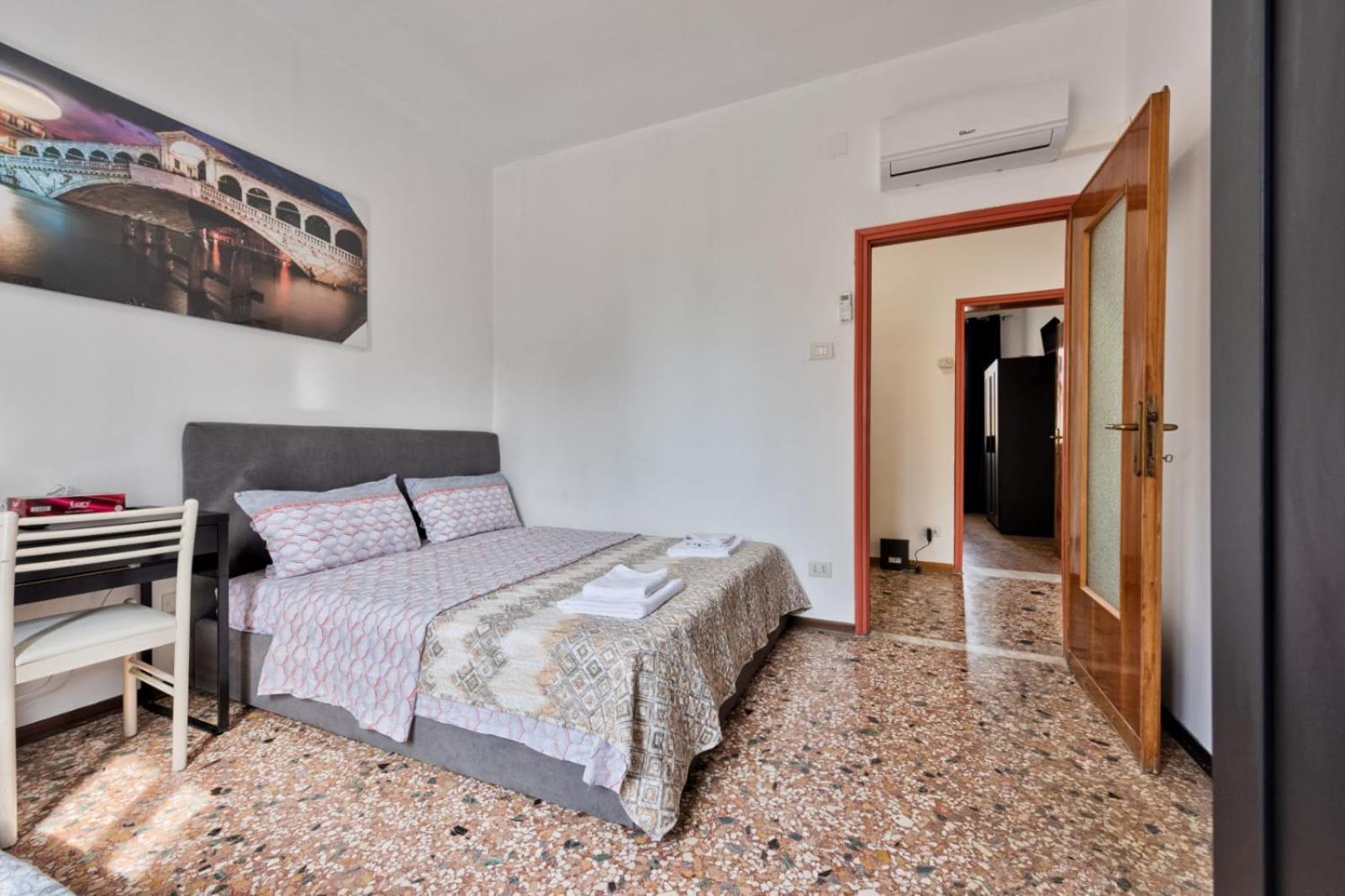 Cozy Best Apartment In City With Free Parking Marghera Extérieur photo